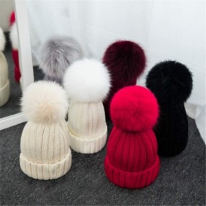 Skullies & Beanies Women Winter Kintted Beanie Hats with Real Fox Fur Pom Pom - Black - CT12NRE5IUH $14.62